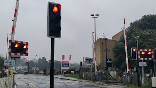 Lymington Town Level Crossing Hampshire [upl. by Tioneb]